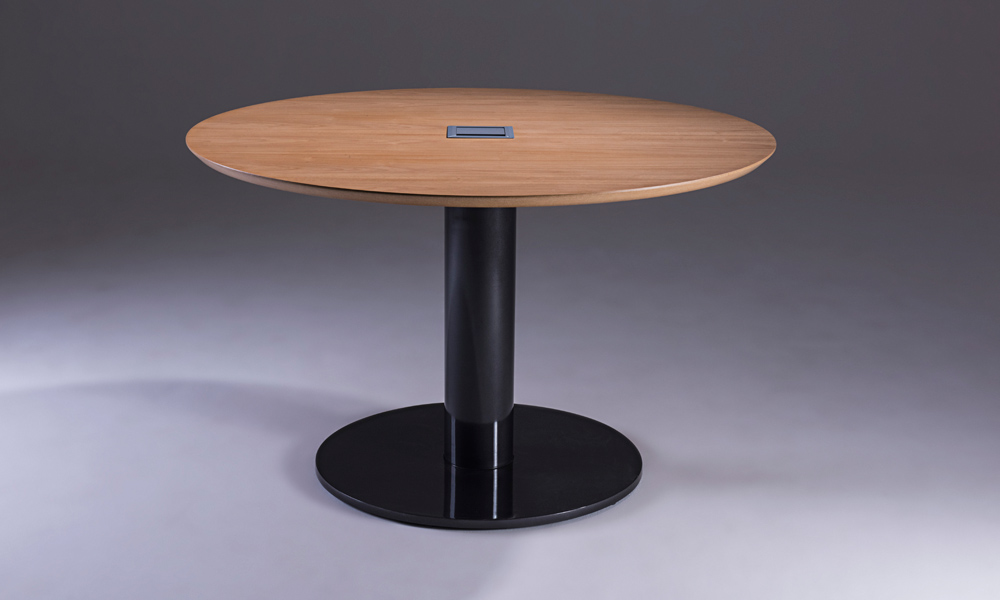 Alucast - Base de Mesa Conect
